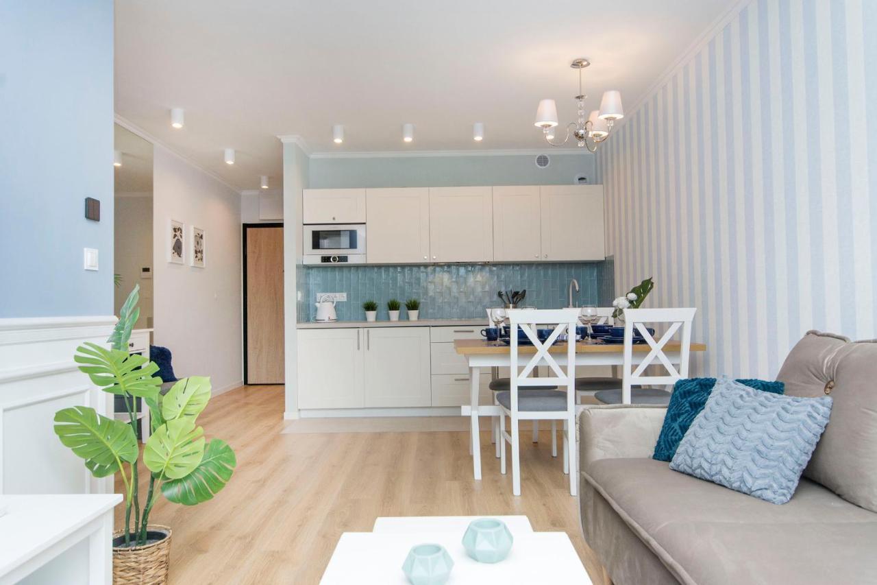 Villa Neptun - Apartamenty กดัญสก์ ภายนอก รูปภาพ
