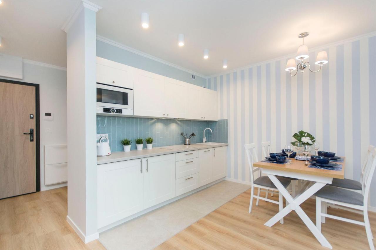 Villa Neptun - Apartamenty กดัญสก์ ภายนอก รูปภาพ