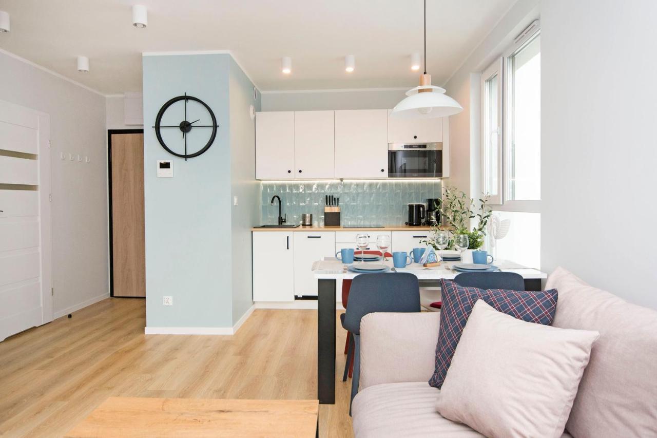 Villa Neptun - Apartamenty กดัญสก์ ภายนอก รูปภาพ