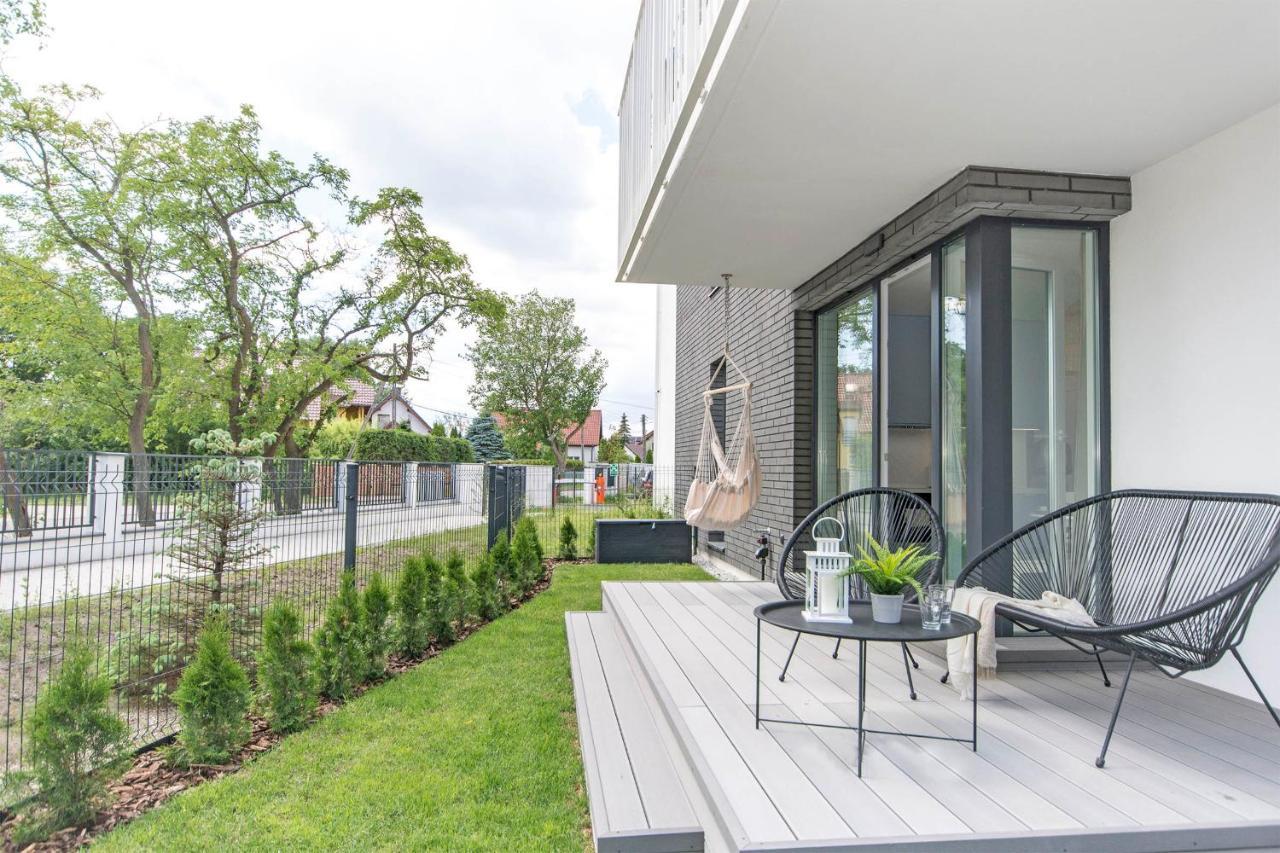 Villa Neptun - Apartamenty กดัญสก์ ภายนอก รูปภาพ
