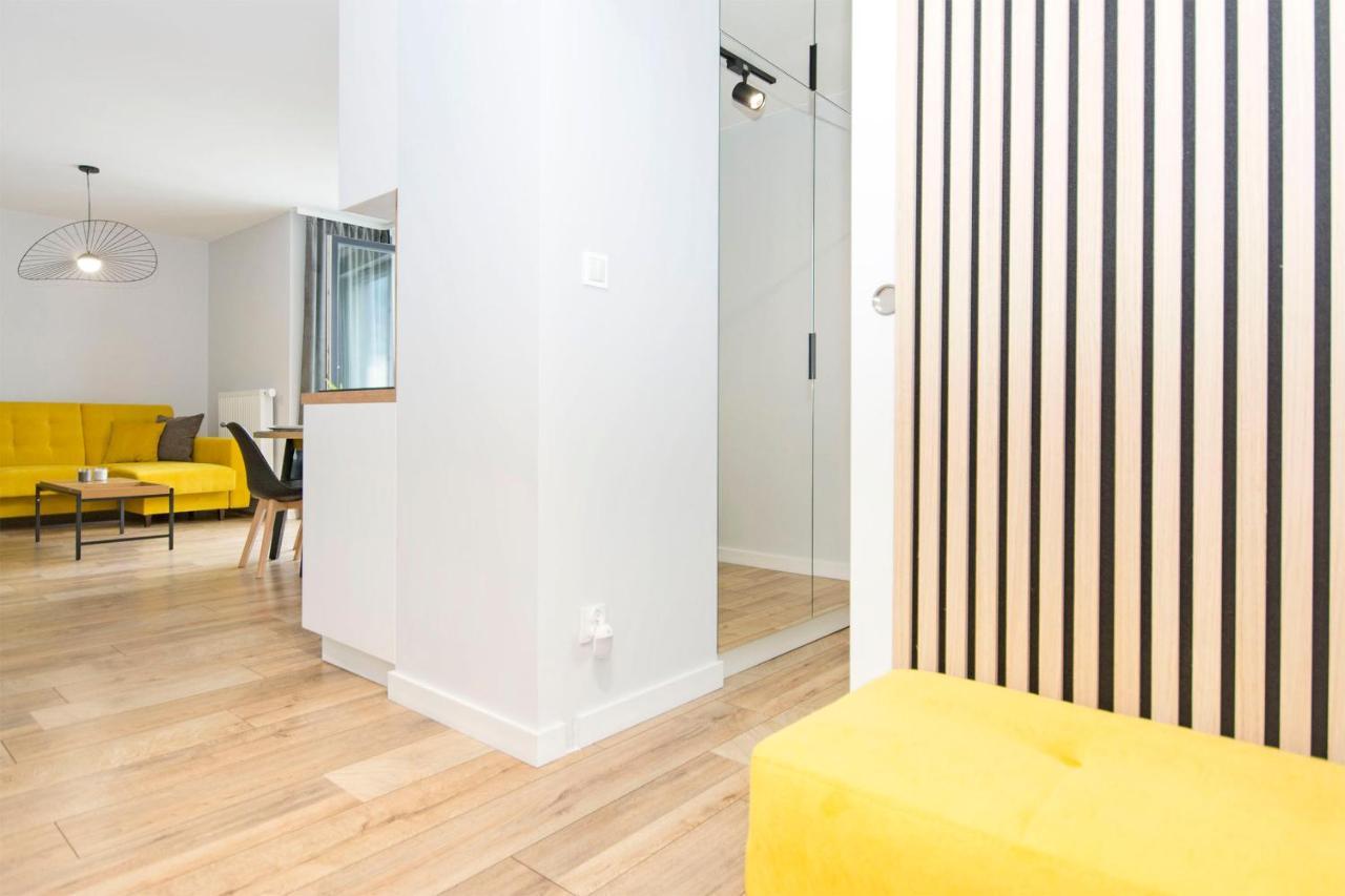 Villa Neptun - Apartamenty กดัญสก์ ภายนอก รูปภาพ