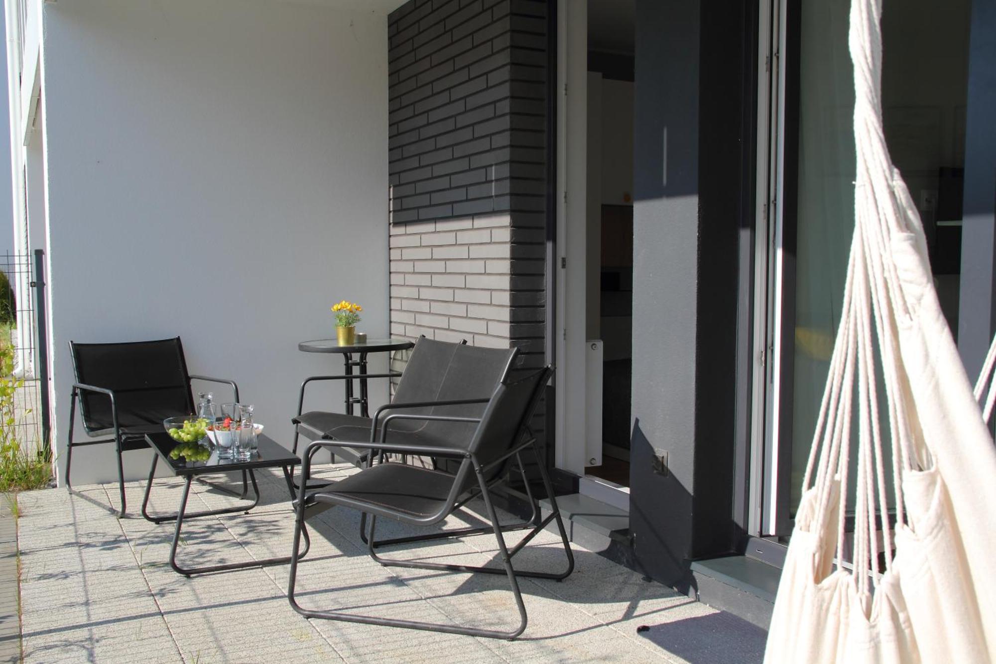 Villa Neptun - Apartamenty กดัญสก์ ภายนอก รูปภาพ